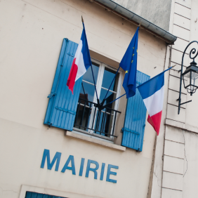 Photographie d'une façade de mairie